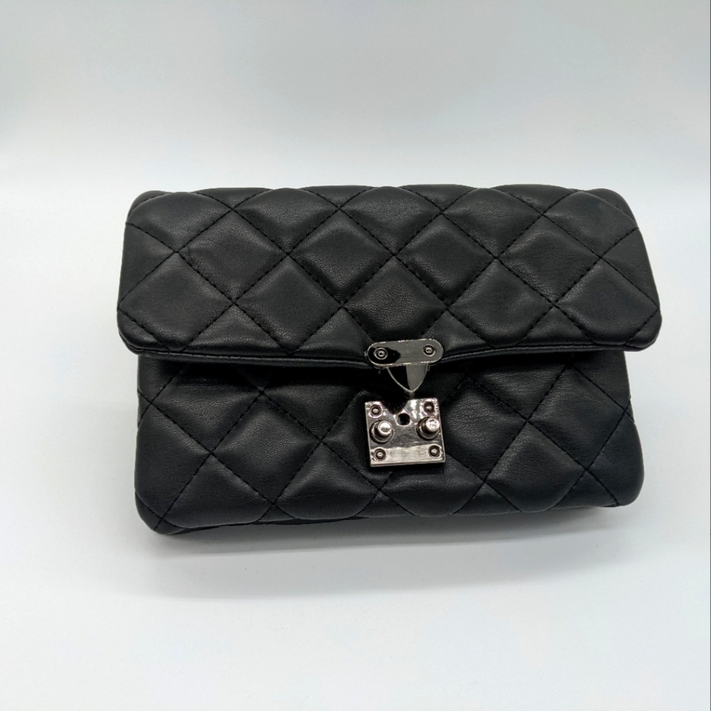 Small crossbody black quilted purse